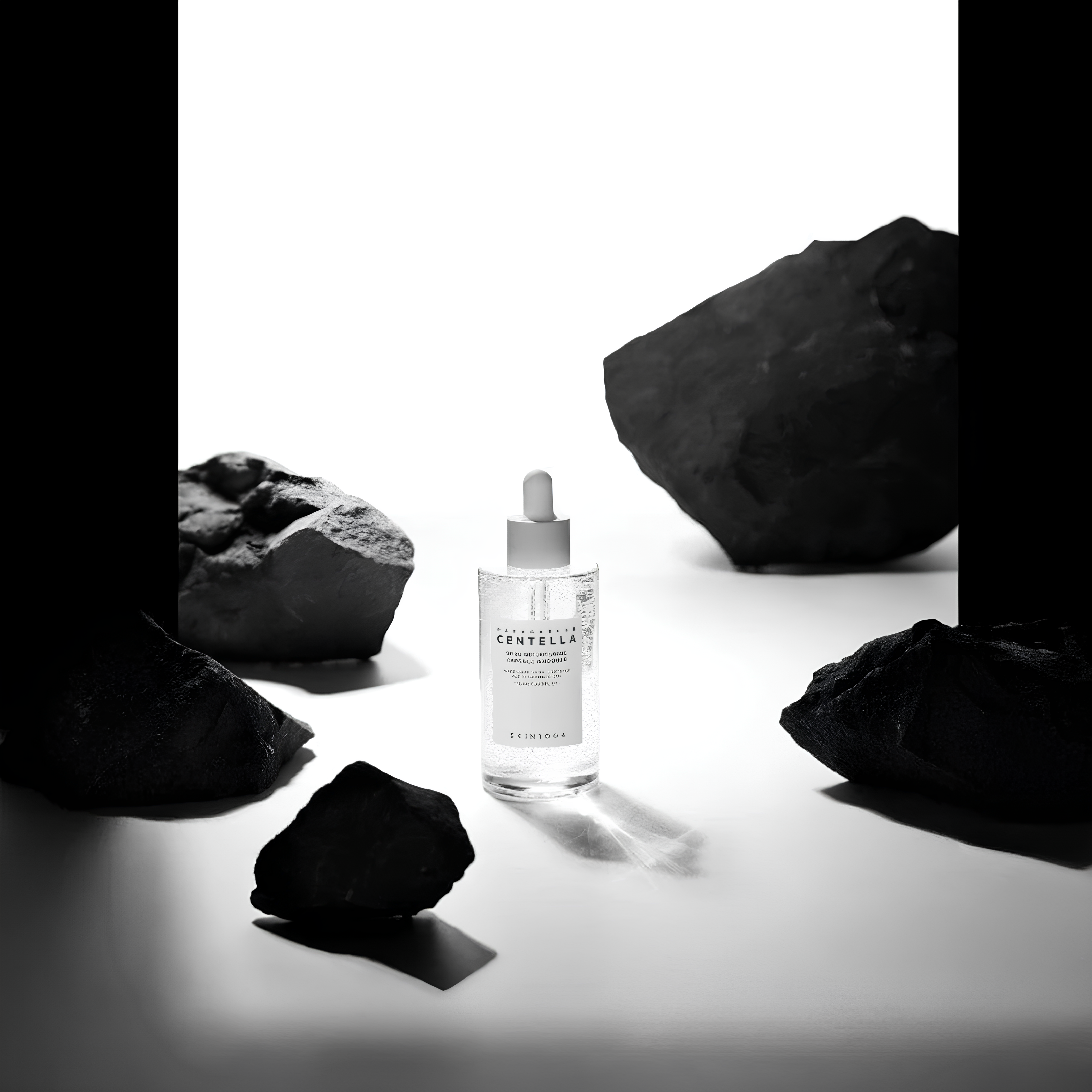 Sérum de Centella SKIN1004 Ácido Tranexâmico + Niacinamida 4%