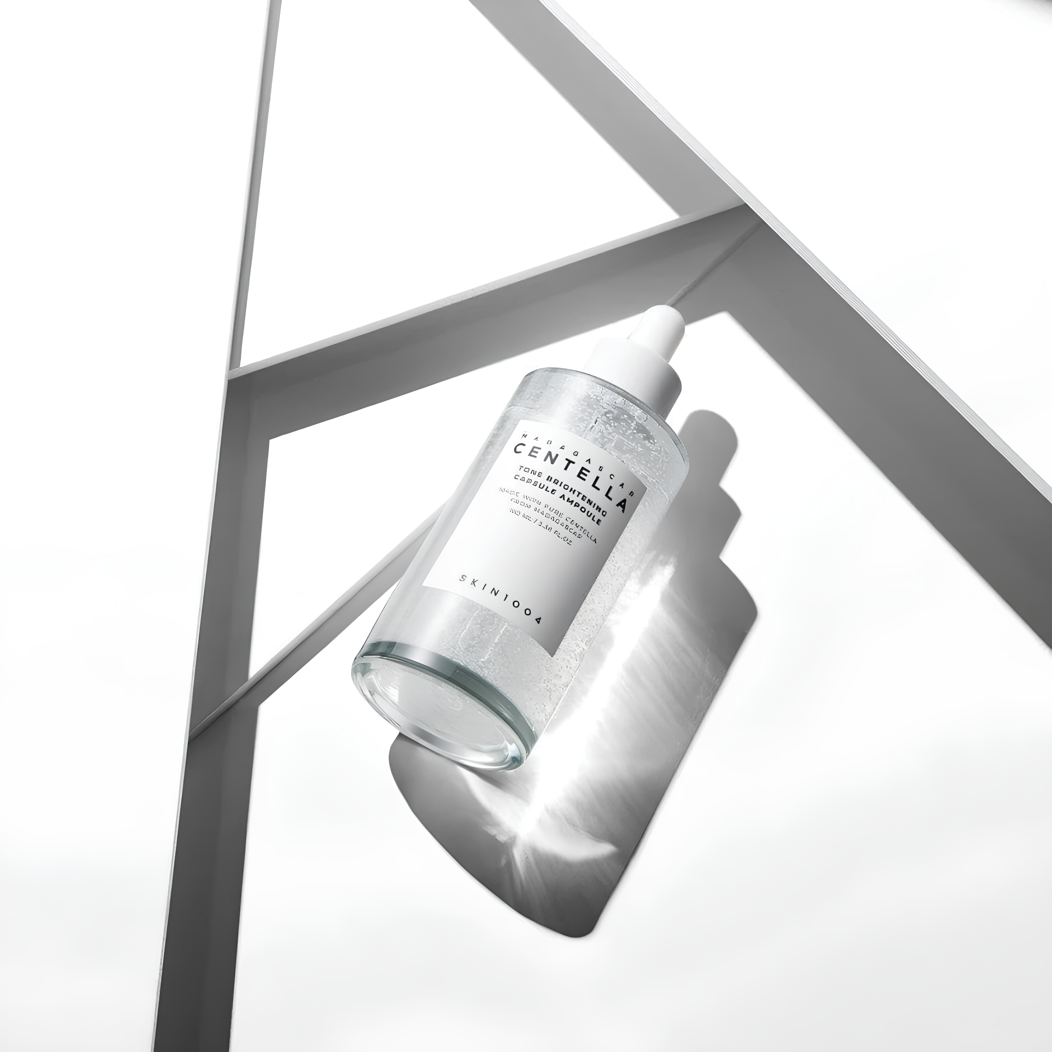 Sérum de Centella SKIN1004 Ácido Tranexâmico + Niacinamida 4%